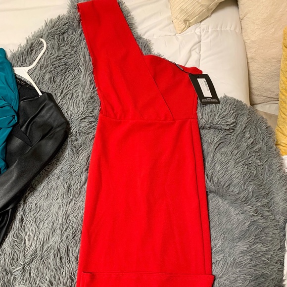 Pretty Red dress! - Picture 1 of 1
